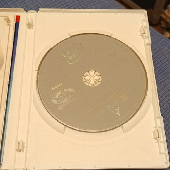 DVD- Sofia The First - ready to be a Princess - Picture 3 of 5